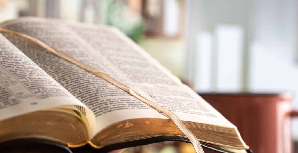 _How to Start Reading the Bible as a Beginner Christian in India