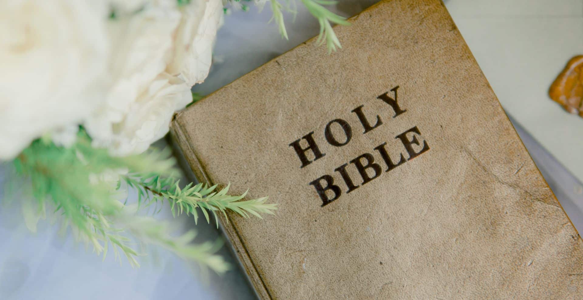 25 Bible Verses to Comfort the Sick