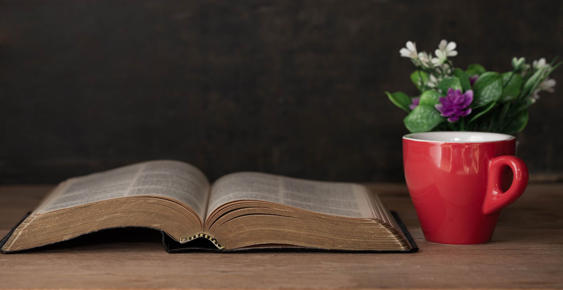 How to Live a Spiritual Life in a Modern World Simple Guidance in 2026